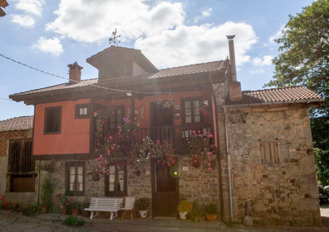 Casa Rural La Aldea Pola de Laviana Exterior photo